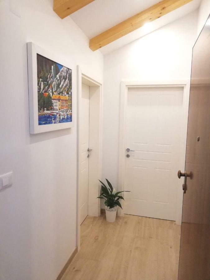אומיס Lighthouse Central Apartments מראה חיצוני תמונה